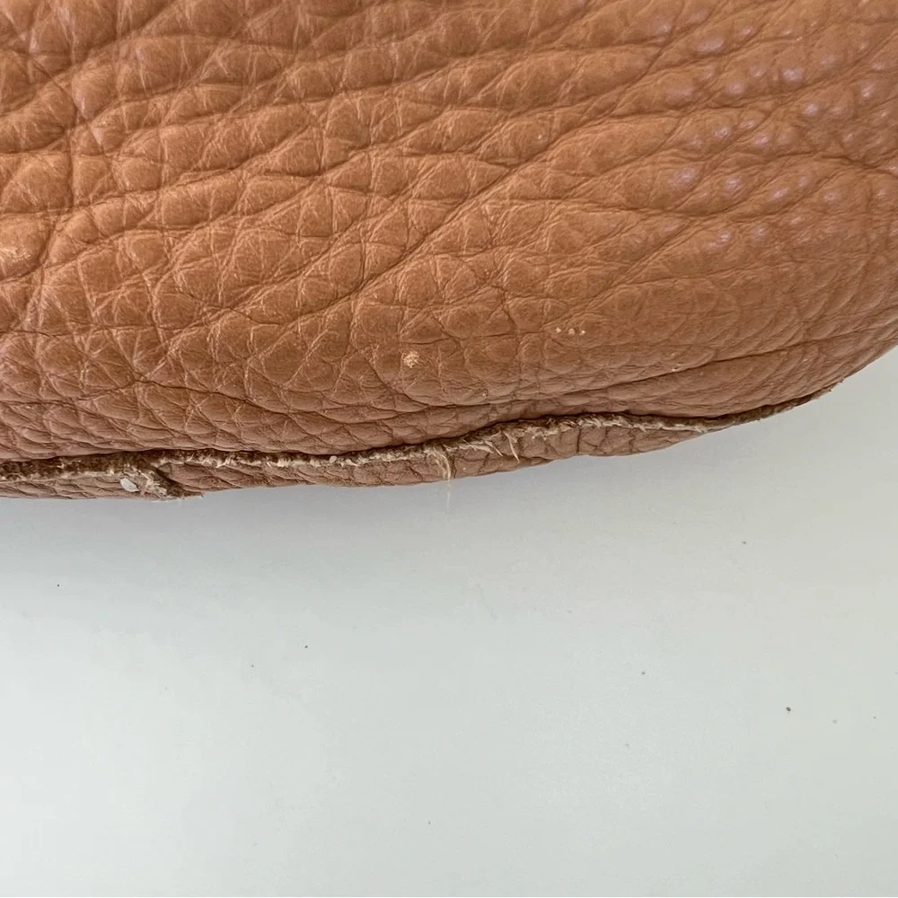 CARLA MANCINI Tan Pebble Leather White Stitching Side Pockets Large Shoulder Bag - Picture 11 of 13